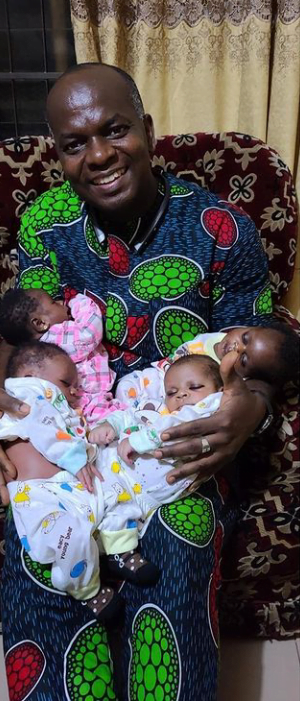 Nigerian Woman Beautifully Welcomes Quadruplets After 16 Years Of Marriage - Photos 4