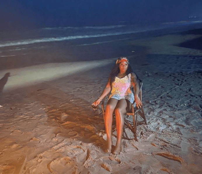 'Maame Water'- Netizens React As Actress Salma Mumin Thrills Social Media With New Beautiful Beach Photos 3