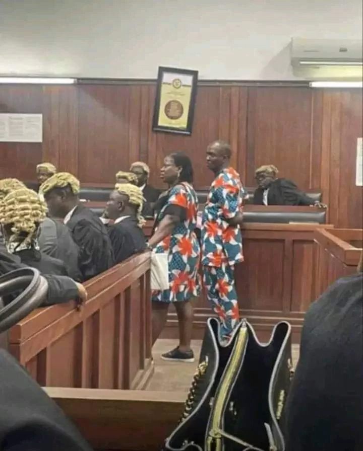 Couple Seeking For Divorce Goes To Court In Matching Outfits - See Photos
